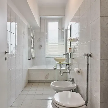 Lungo Dora With Balcony And Panoramic View Apartment Turin